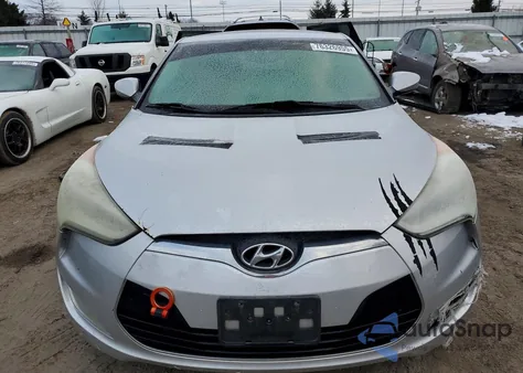 2012 Hyundai Veloster z USA, uszkodzony, nr VIN KMHTC6AD9CU067780